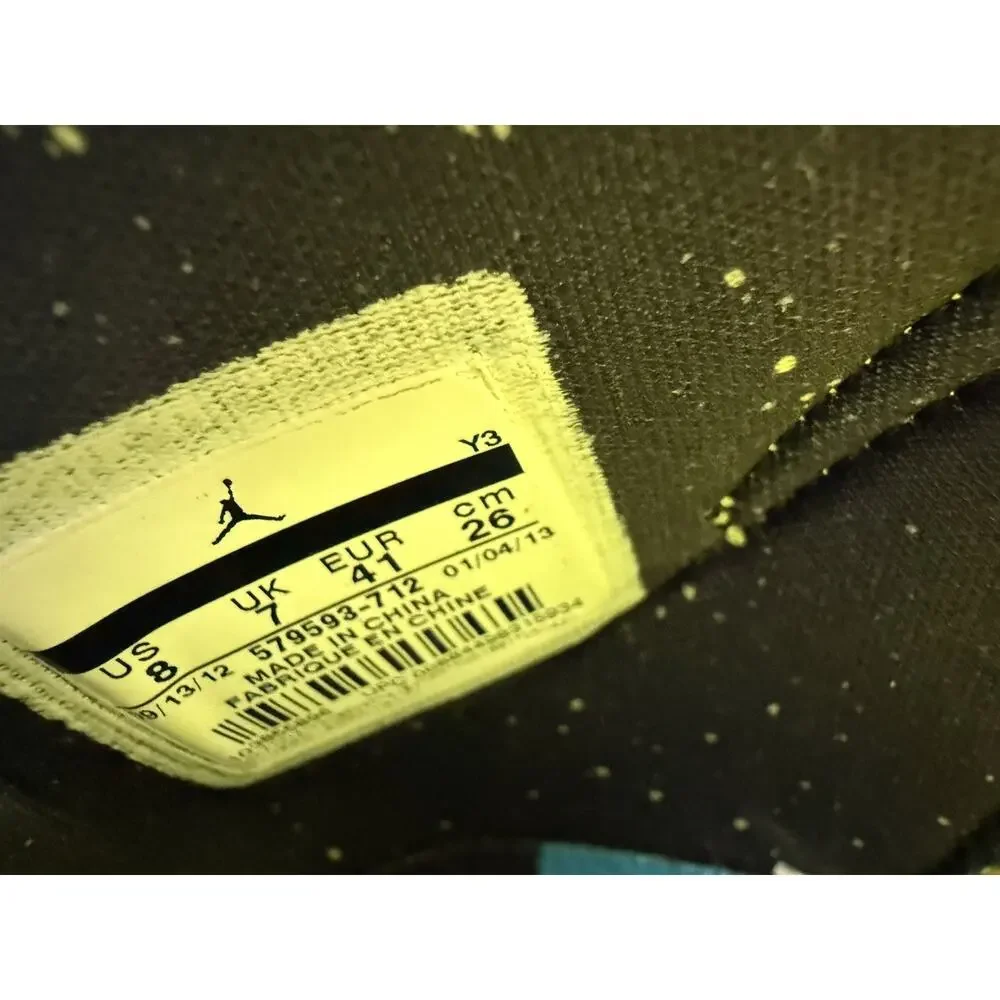 Size 8 - Air Jordan Spizike BHM